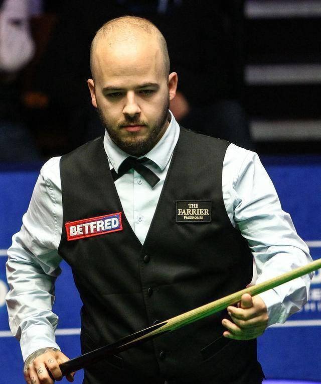 萨拉提瓦入选国家队，多场比赛表现抢眼的简单介绍