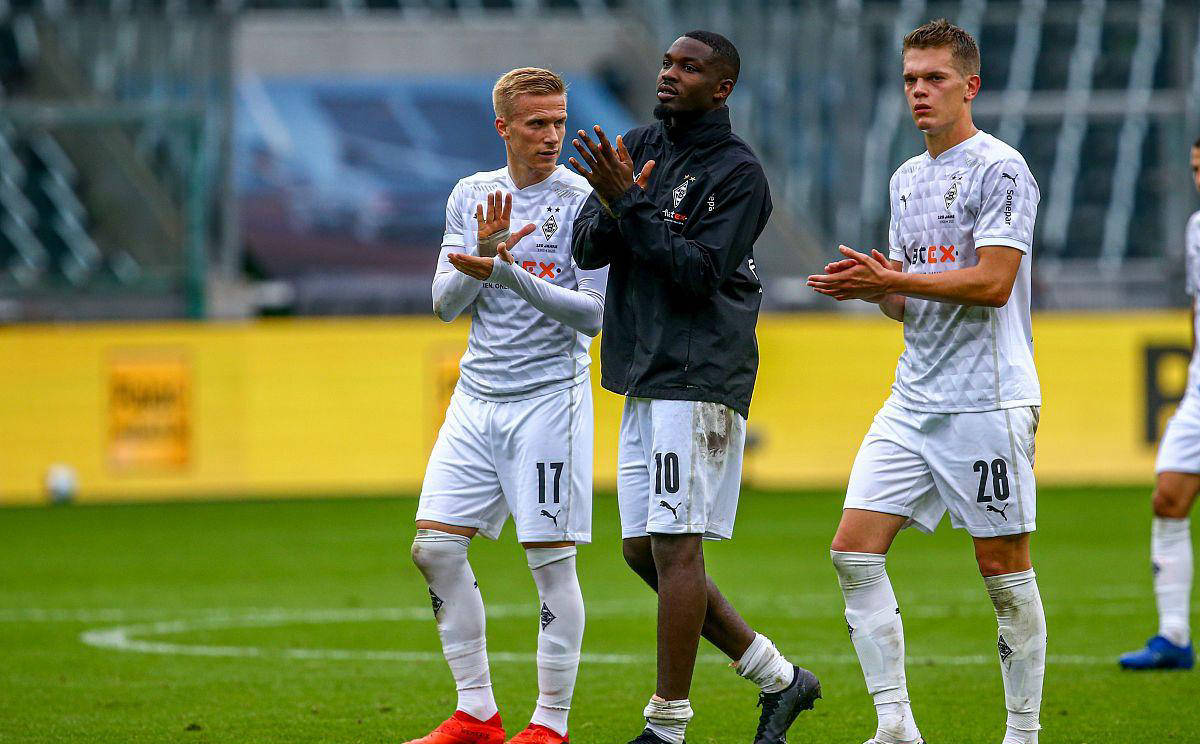 关于门兴客场大胜对手，身处联赛前列的信息