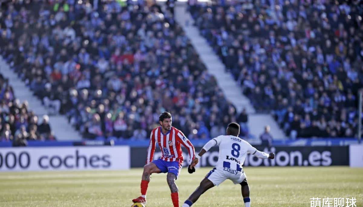 包含联赛积分榜震荡，西甲争夺激烈背后的故事的词条