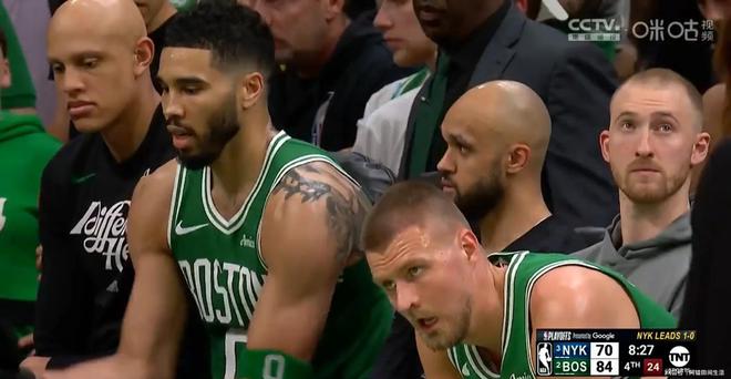 尼克斯客场逆转，球队士气大振！