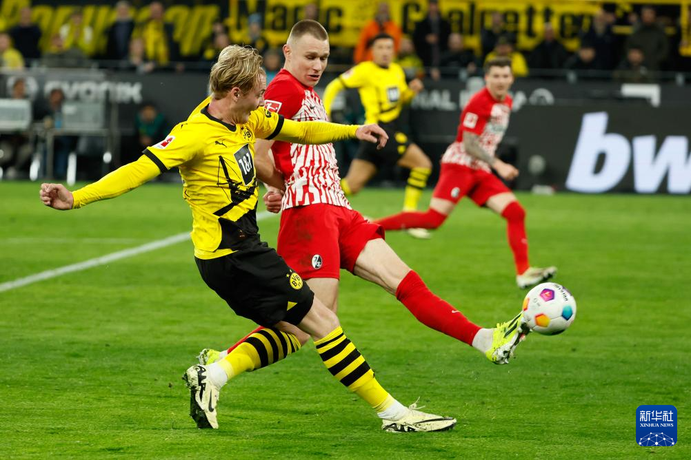 弗赖堡：在德国足球顶级职业联赛中取得必要胜利的简单介绍