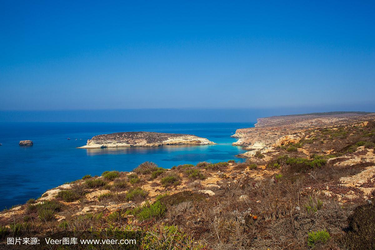 兰佩杜萨主场大胜，踏入积分榜前十