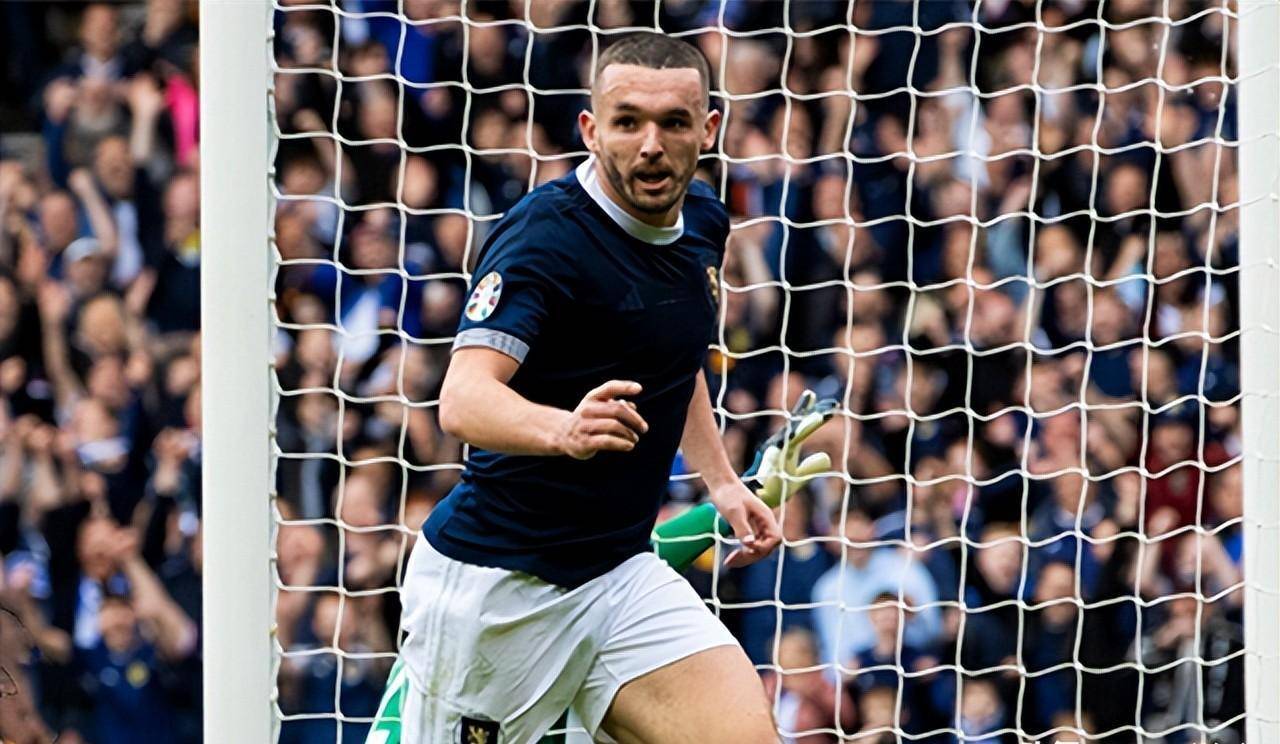 荷兰连胜挺进半决赛实力备受瞩目