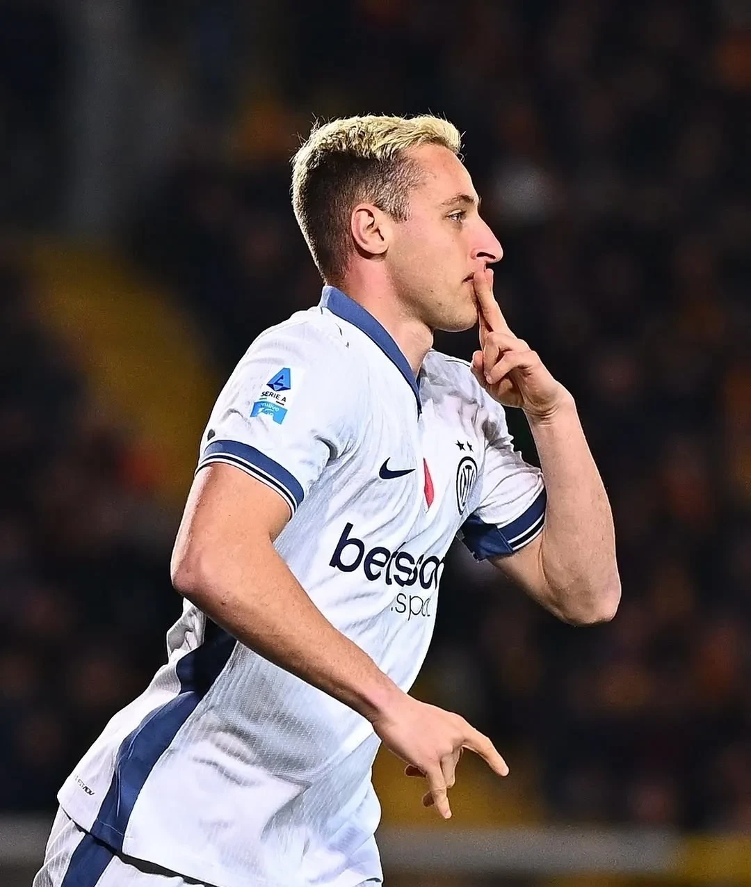 国际米兰球员伤愈归队，士气大振