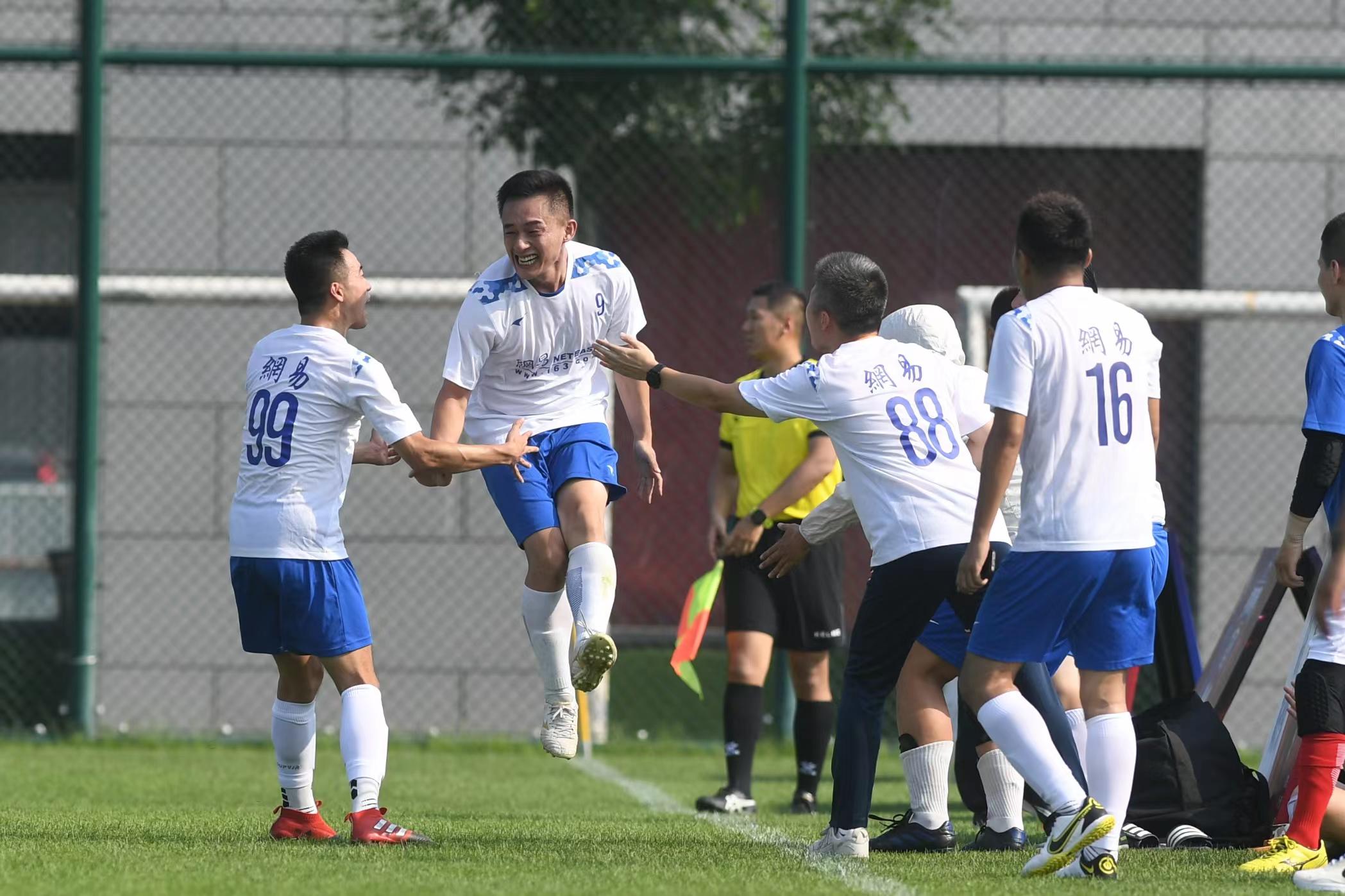 历史首胜！霍芬海姆客场战胜柯隆，喜迎开门红