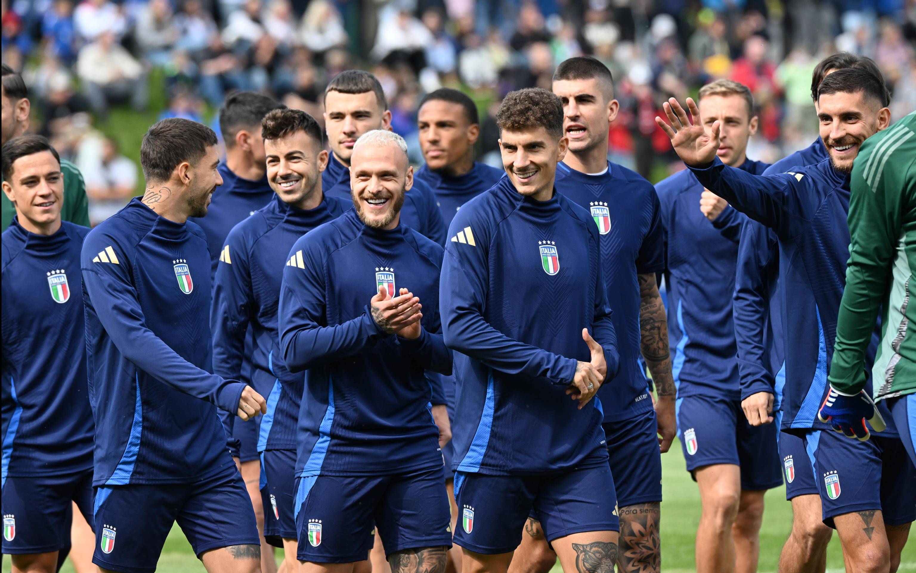 意大利篮球联赛震撼开幕，强队集结争夺冠军