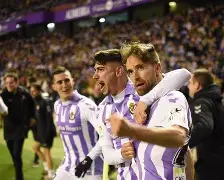 包含瓦拉多利德惊险取胜晋级半决赛的词条