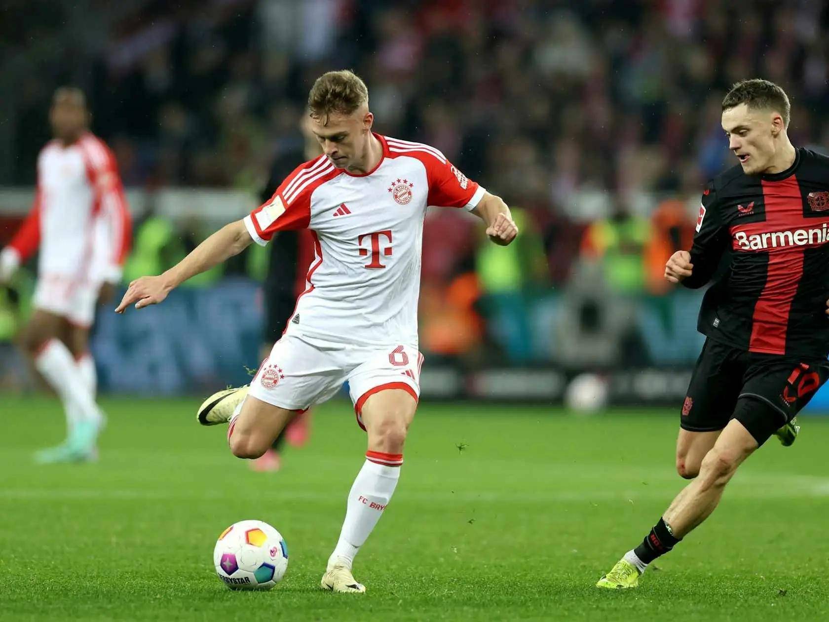 门兴格拉德巴赫坚守主场，成功击退对手的简单介绍