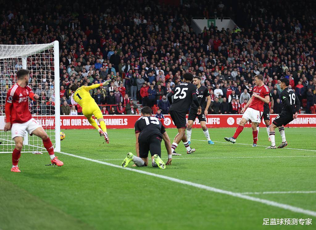 水晶宫客场难求胜利，球队状态低迷