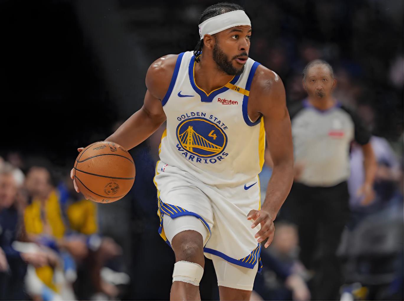 勇士绝杀马刺，西部半决赛一步之遥