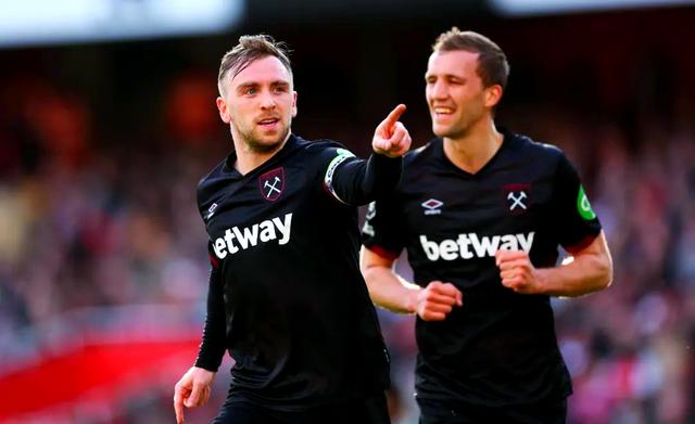 西汉姆联球员积极备战未来比赛的简单介绍