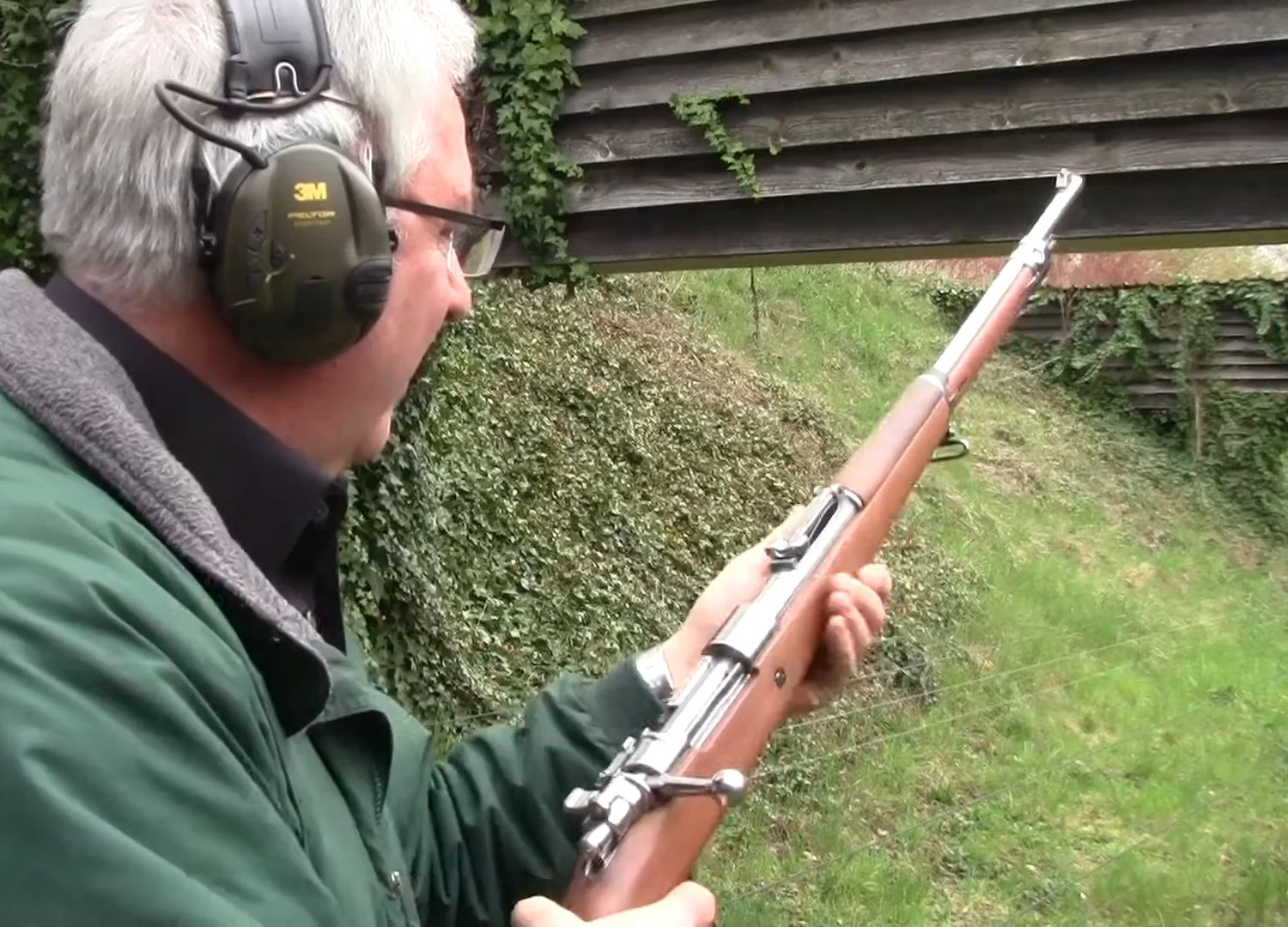 德国射击选手稳定发挥，获得好成绩