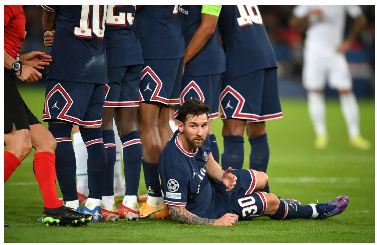 拿不住球，巴黎迪安马堡力克基辅笑纳过关