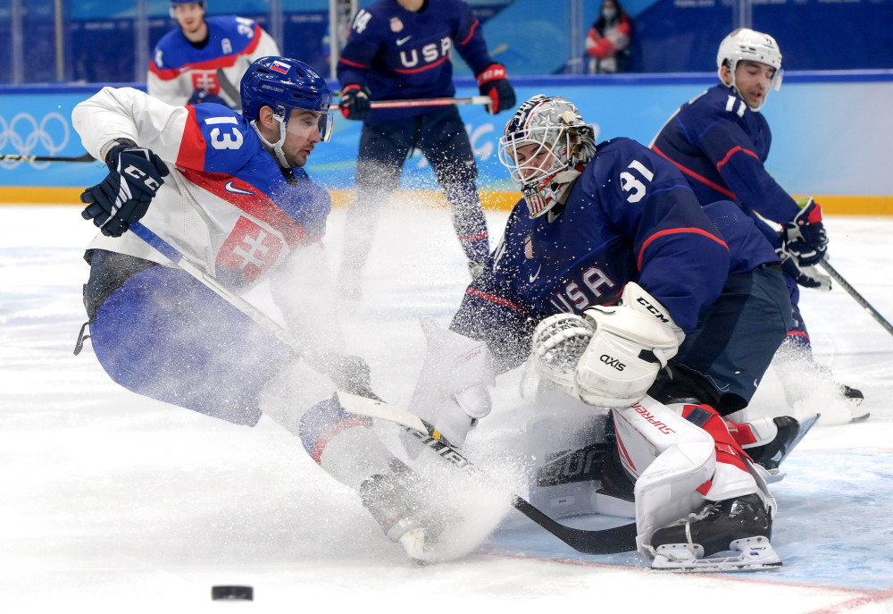 美国冬奥会代表团发挥出色，创造佳绩