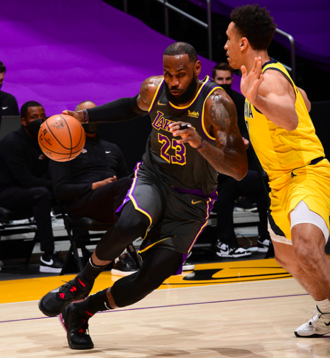 甘冈主场逆转尼斯，取得宝贵三分的简单介绍