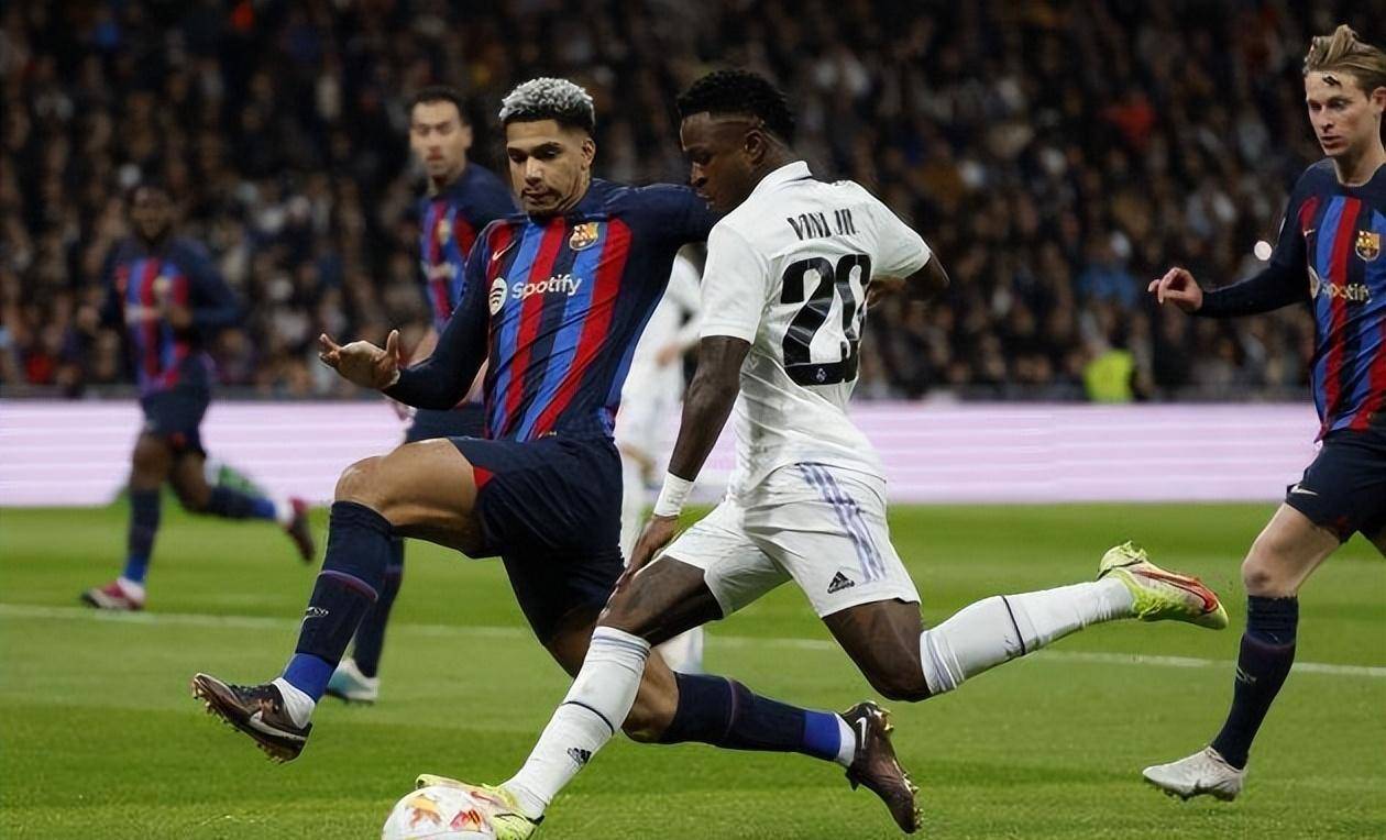 包含美国轻取丹麦，门迪统治全场的词条