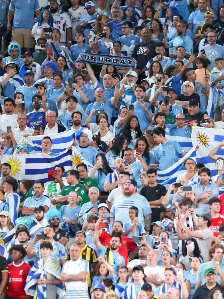 西班牙横扫乌拉圭，格列兹曼带队取胜